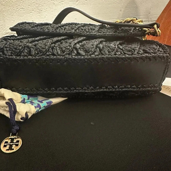 Tory Burch Fleming Small Shoulder Bag - Picture 6 of 8